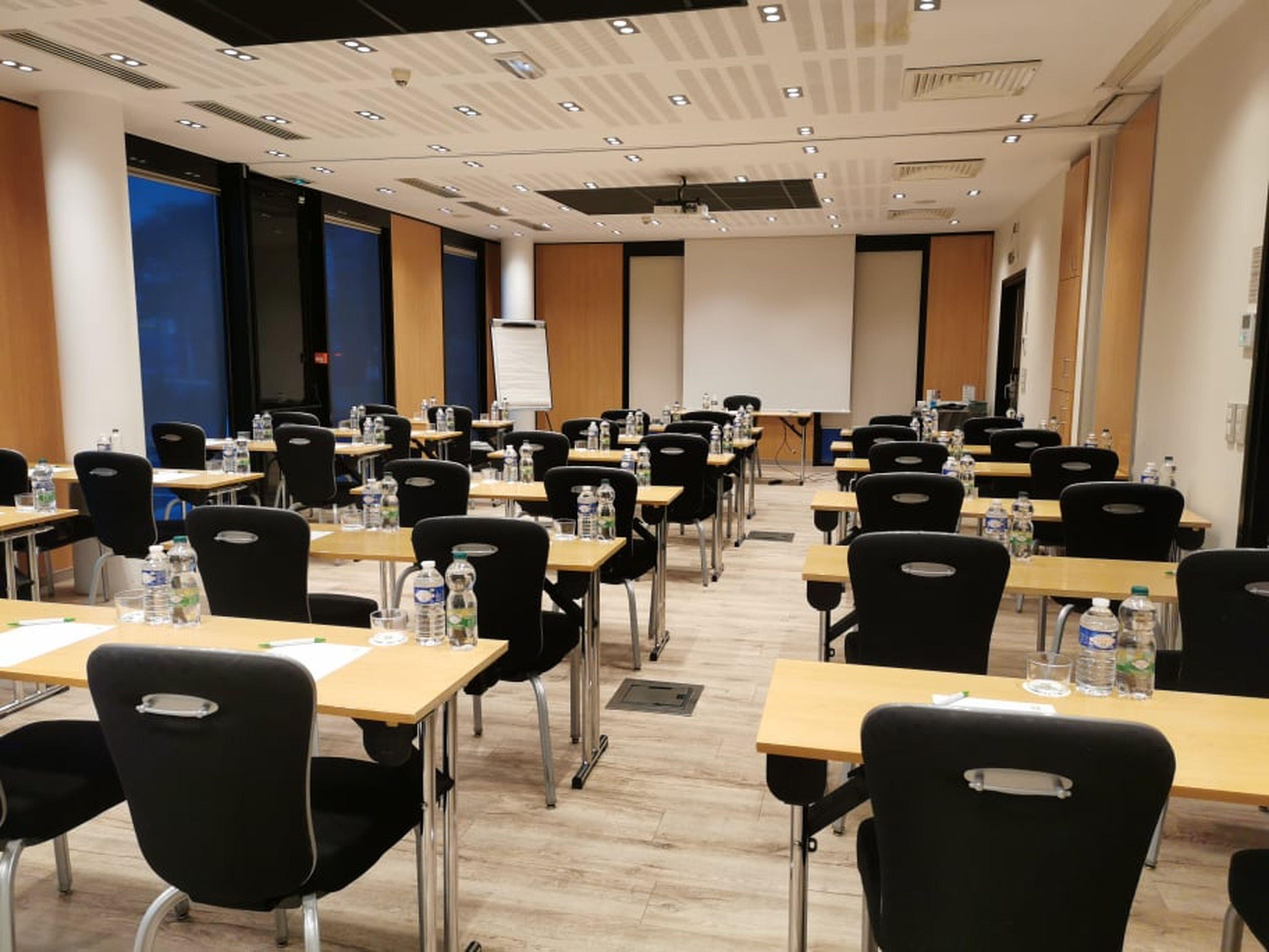 Holiday Inn Bordeaux Sud - Pessac By Ihg Buitenkant foto