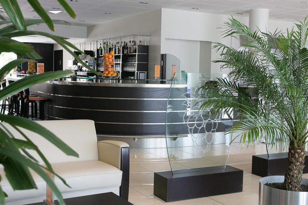 Holiday Inn Bordeaux Sud - Pessac By Ihg Restaurant foto